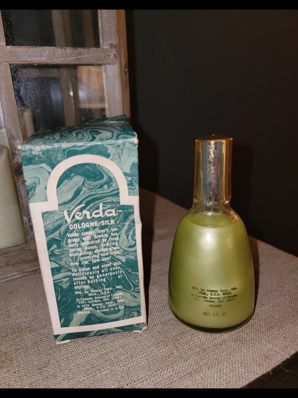 Vintage Verda Cologne Silk Body Oil – Green. With Original Box